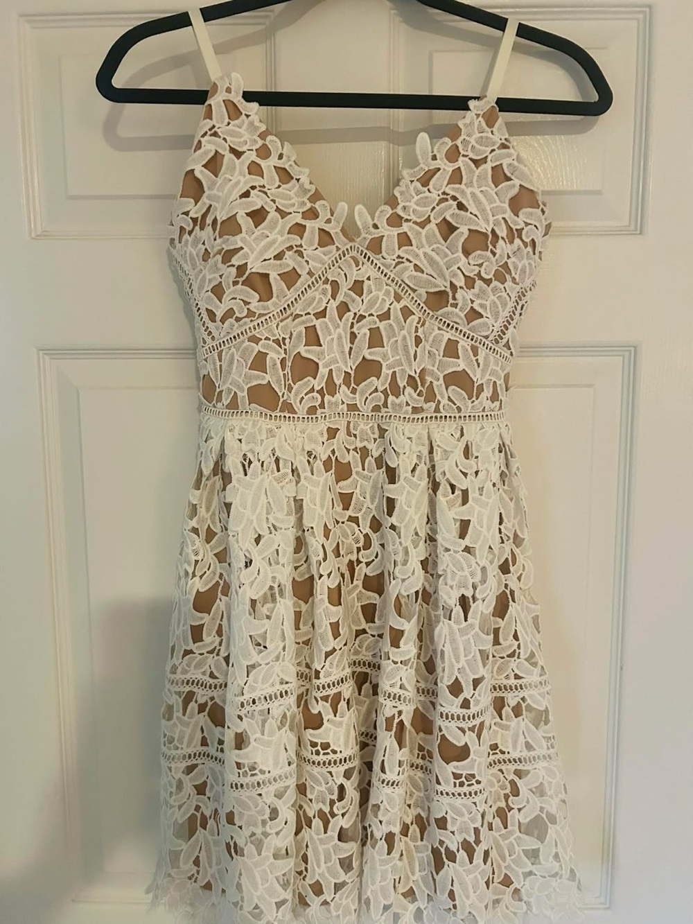 Bailey Blue White Lace Overlay Nude Lining Fit & Flare Dress Party Mini 5/6 Fun